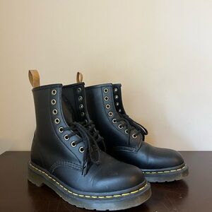 Lace up Boots Dr Martens